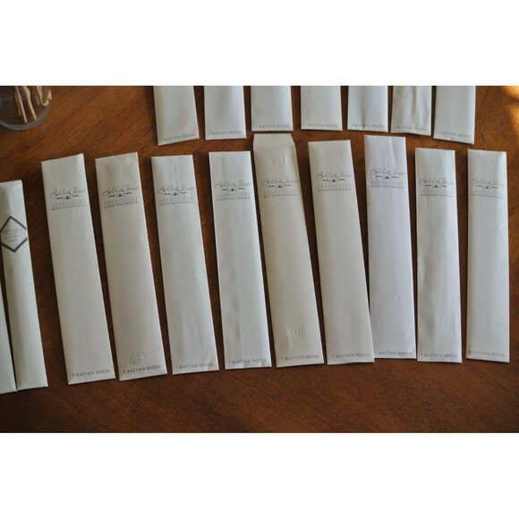 EMPTY Archipelago Home Fragrance Reed Diffuser With Over 150 Reeds Bella Casa - Picture 3 of 15